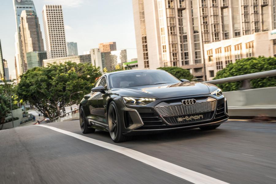  Audi e-tron GT Concept 2018 года  (фото 61 из 69)